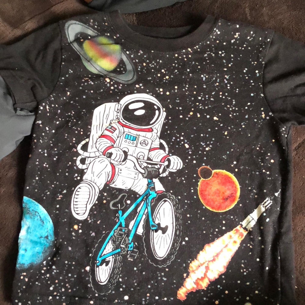 T shirt